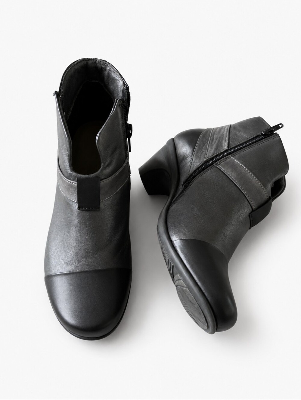 Naot Moto ankle Boots Metallic Silver Black Low Heel Leather Bottie